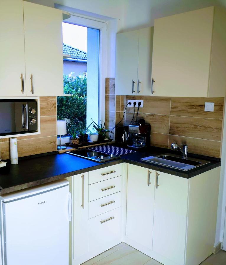 Arvalanyhaj Home Apartman Herceghalom Luaran gambar